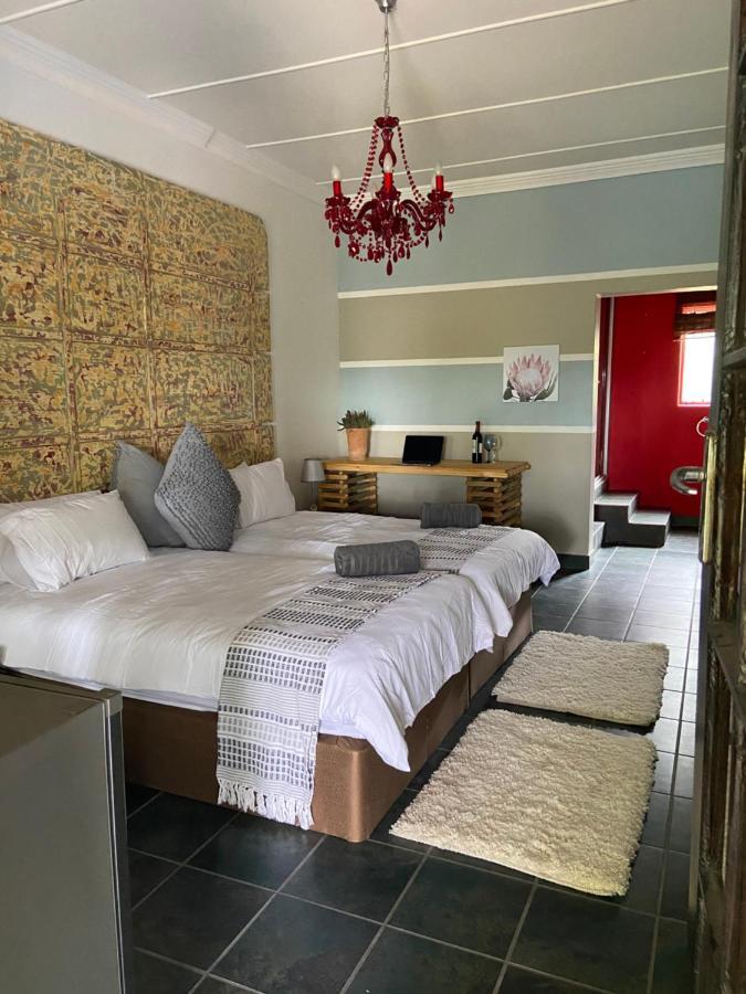 Karoozin Village Oudtshoorn Exteriör bild