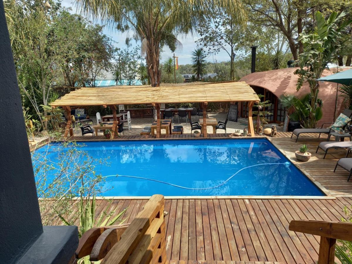 Karoozin Village Oudtshoorn Exteriör bild